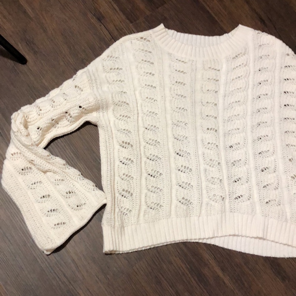 American Eagle sweater - Picture 2 of 8